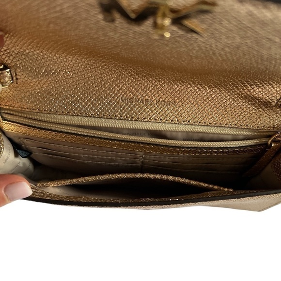 MICHAEL Michael Kors Mott Metallic Gold Textured Crossbody Wallet Bag - Picture 8 of 9